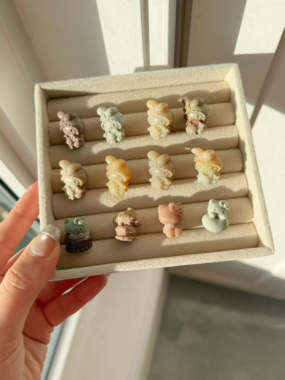 SR 9 Alashan Agate Bead Charms | Natural Stone Beads, Mixed Colors & Styles | DIY Jewelry Supplies