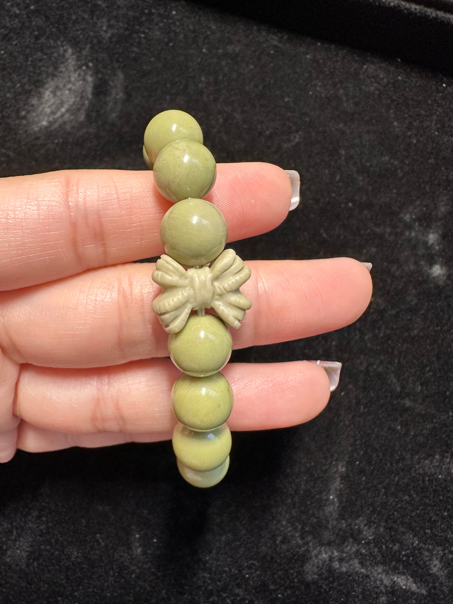 Matcha Alashan Agate Beads Bracelet with Bowknot Charm