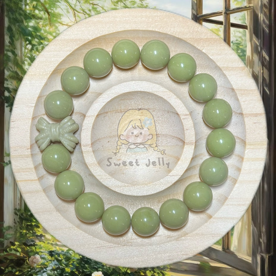 Matcha Alashan Agate Beads Bracelet with Bowknot Charm