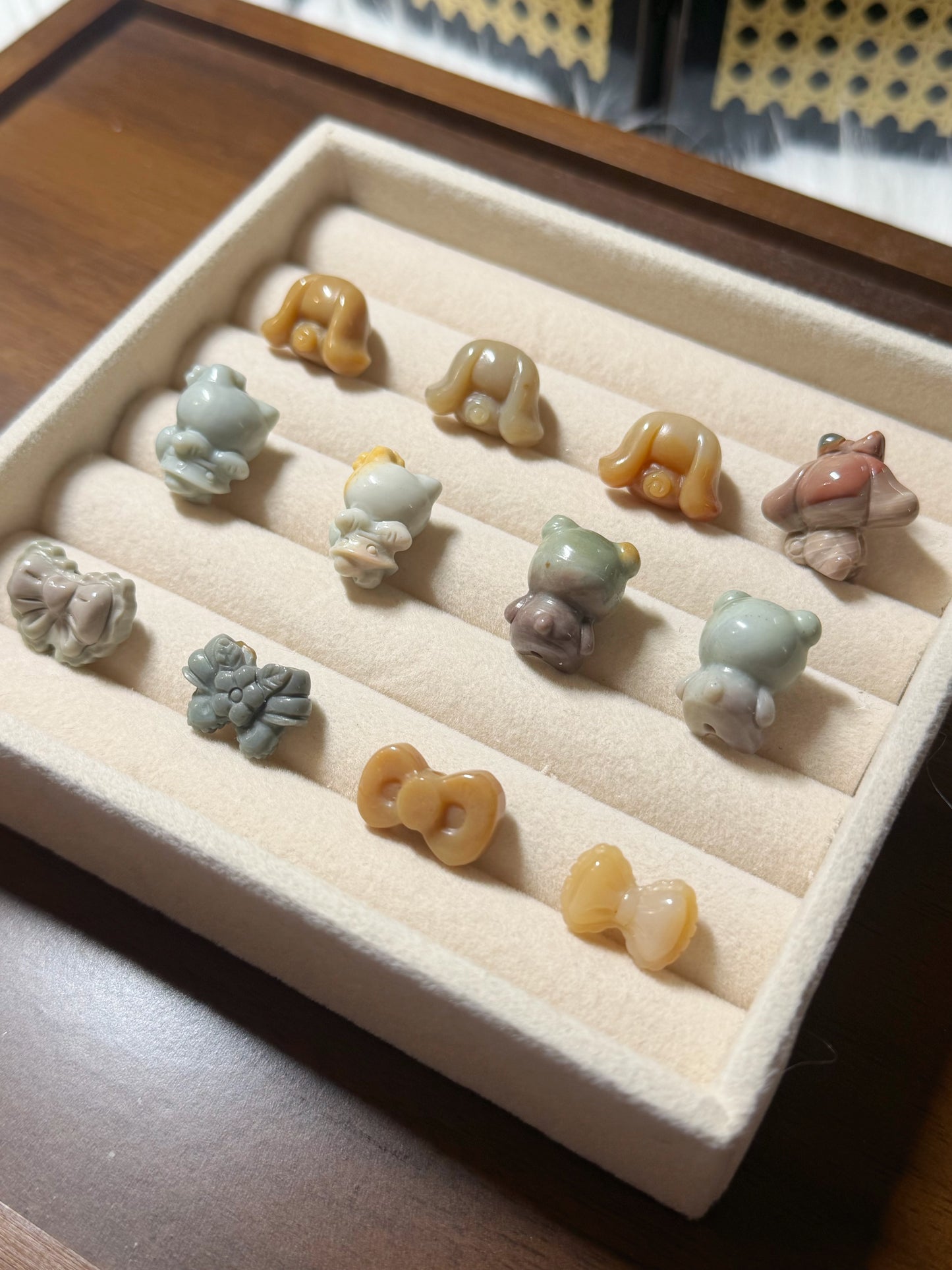 SR 12 Alashan Agate Bead Charms | Natural Stone Beads, Mixed Colors & Styles | DIY Jewelry Supplies