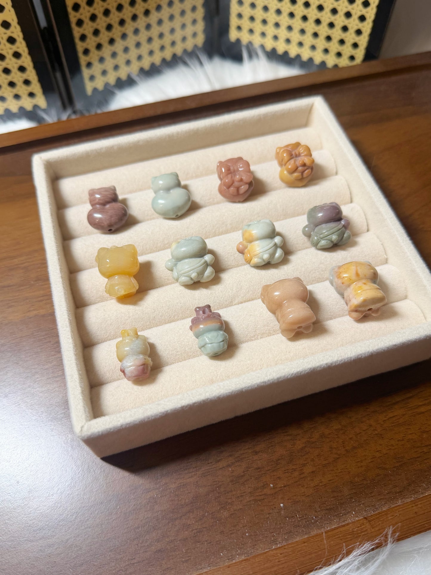SR 10 Alashan Agate Bead Charms | Natural Stone Beads, Mixed Colors & Styles | DIY Jewelry Supplies