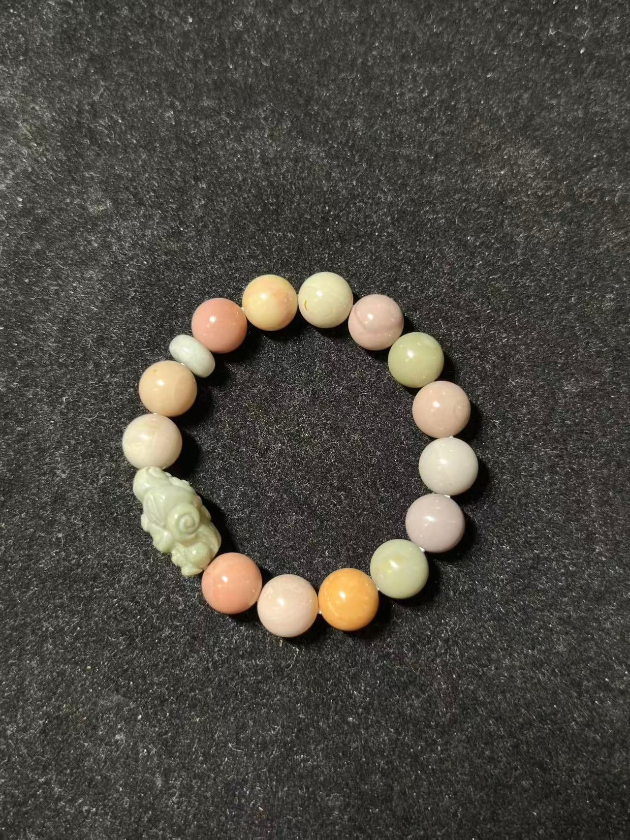 Oil Painting with Fox Charm Alashan Agate