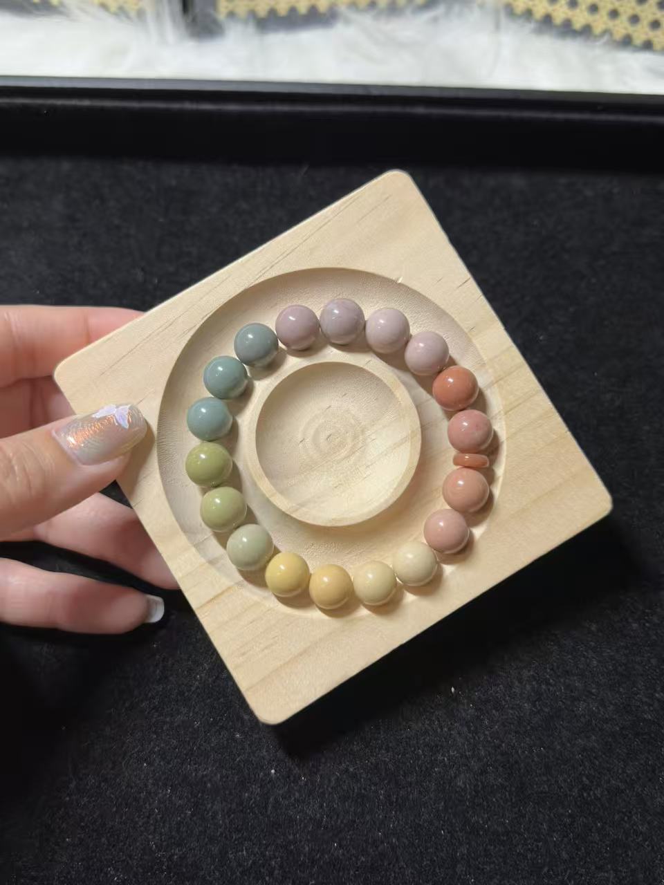 10mm Pastel Rainbow Alashan Bracelet