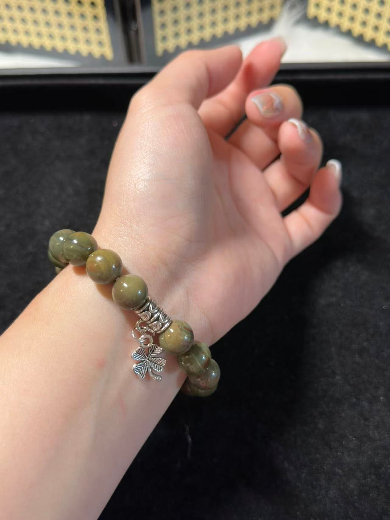 Green Forest Alashan Agate Beads Bracelet