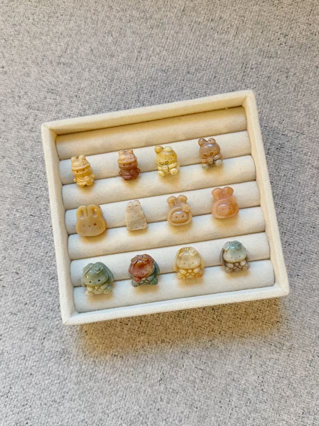 RABBIT 2 Alashan Agate Bead Charms | Natural Stone Beads, Mixed Colors & Styles | DIY Jewelry Supplies