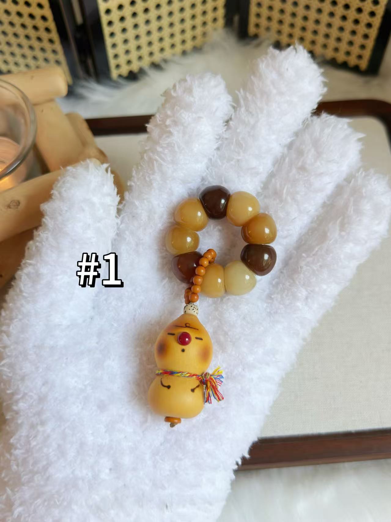 Bodhi Root Handheld 浓郁多宝蒜瓣大肠 | Prayer Beads | Handmade Stress Relieve Toy | Natural Bodhi Root