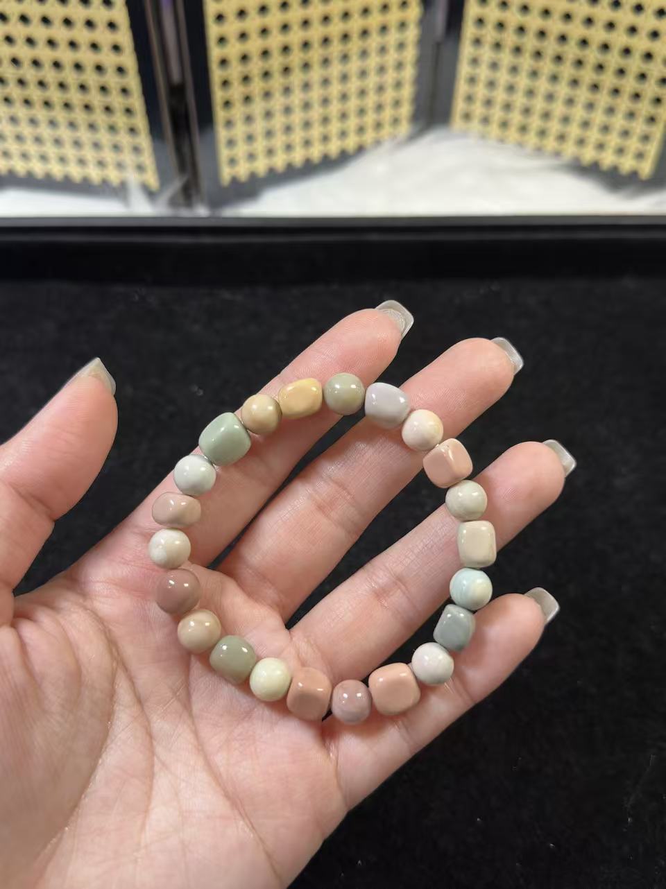 Irregular Alashan Agate Bead Bracelet | Handmade Jewelry | Gemstone Accessories | Gift for Her