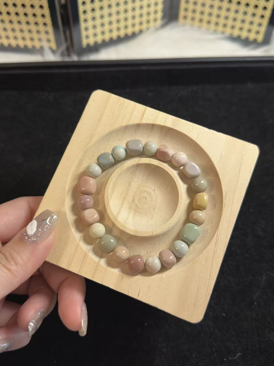 Irregular Alashan Agate Bead Bracelet | Handmade Jewelry | Gemstone Accessories | Gift for Her