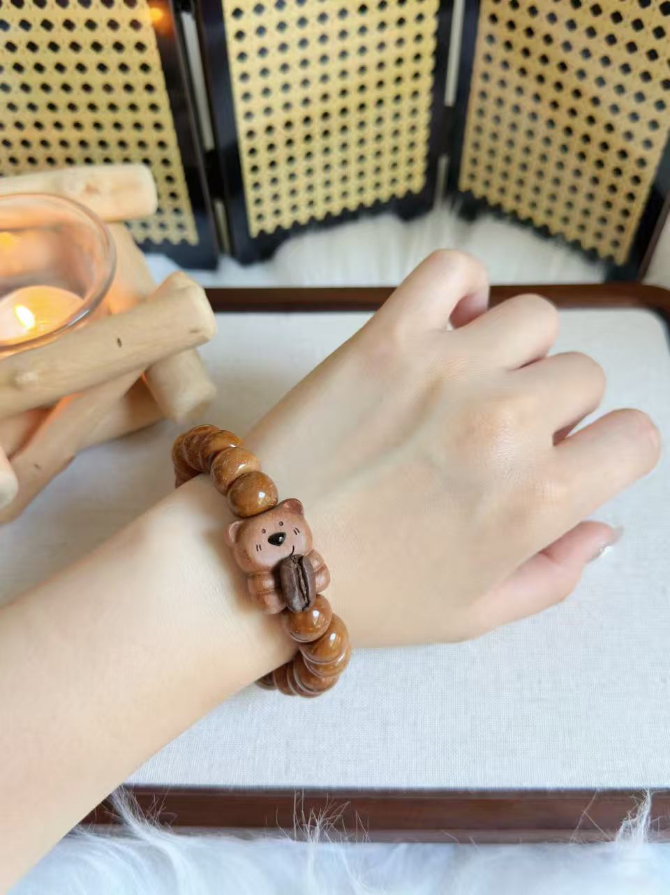12mm库克大肠 Natural Kuka Bracelet with Amber Bowknot Charm | Prayer Beads | Handmade Bracelet