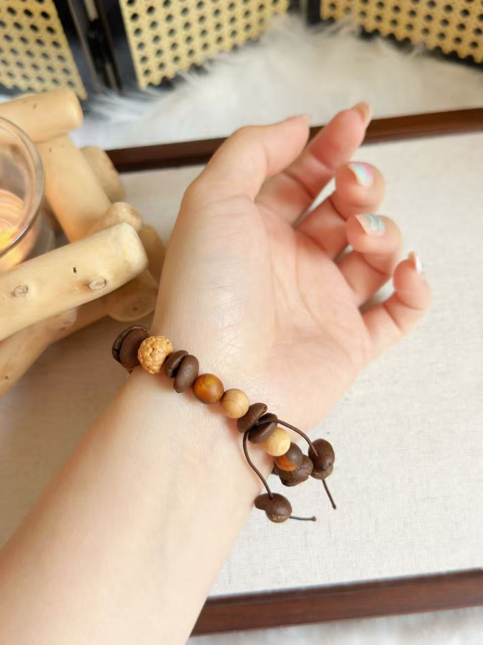 Coffee Bean Design Bracelet with Sandalwood Cloudy Charm「咖啡豆手串」 | Coffee Flavour Beads | Handmade Bracelet