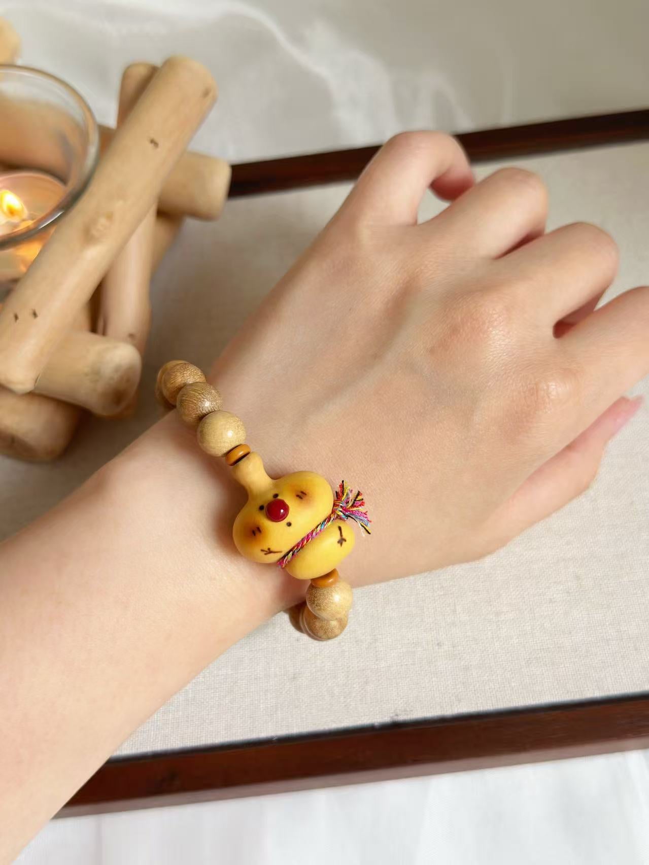 Natural Aromatic Agarwood Design Bracelet with Gourd Charm「奶香木」 | Milk Flavour Beads | Handmade Bracelet