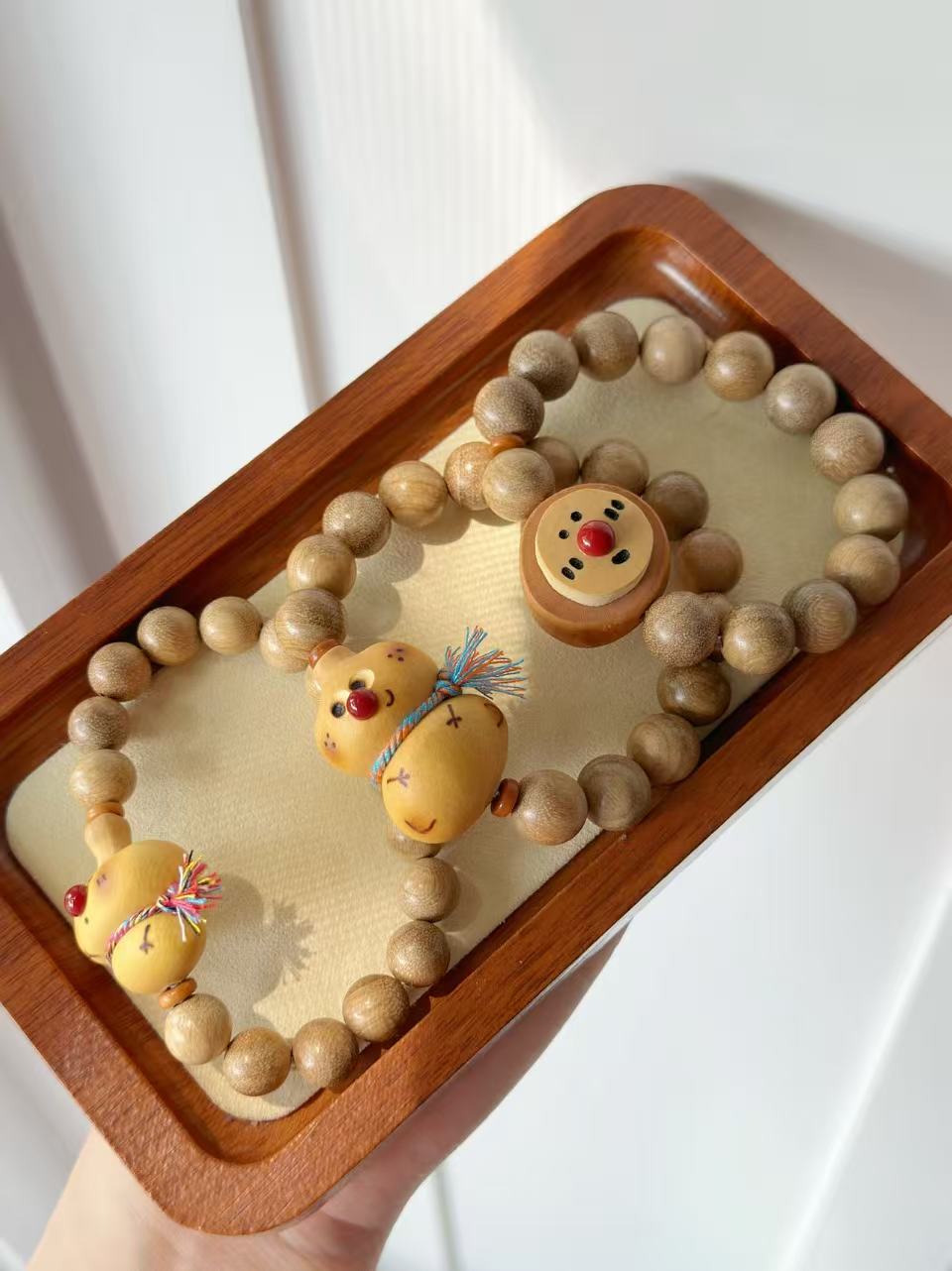 Natural Aromatic Agarwood Design Bracelet with Gourd Charm「奶香木」 | Milk Flavour Beads | Handmade Bracelet